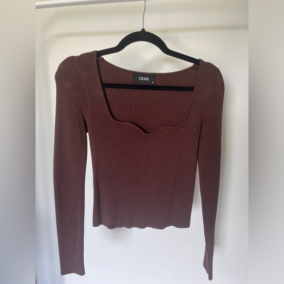Ribbed long sleeved brown shirt CIDER size medium - Picture 3 of 6